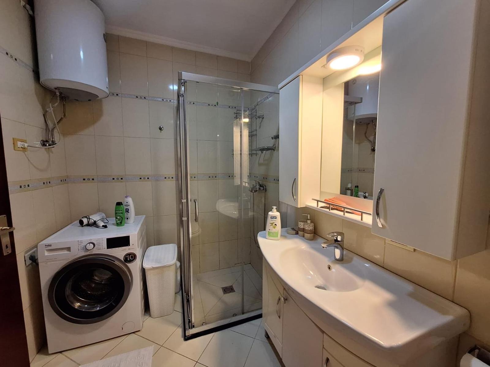 Alb Apartament ティラナ エクステリア 写真